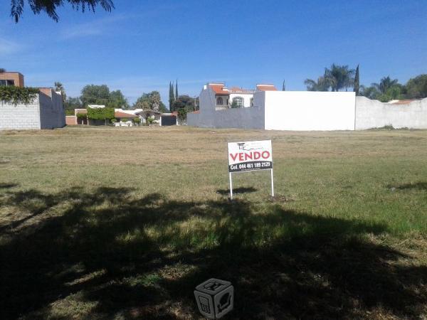 Terreno excelente ubicación praderas de hacienda