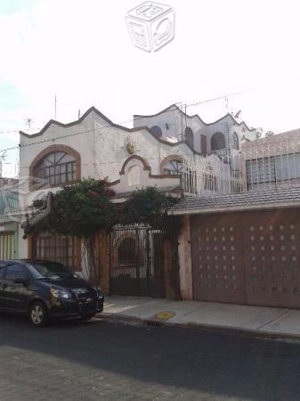 Hermosa Casa Colonial al Sur de la Ciudad