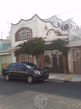 Hermosa Casa Colonial al Sur de la Ciudad