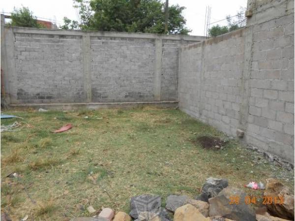 Terreno 990m² Sn Cristobal Centro en av. principal