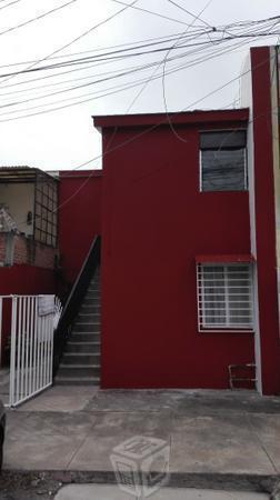 Casa en Infonavit La Colina, recién pintada