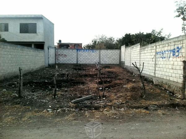 Terreno en venta 200 m con barda