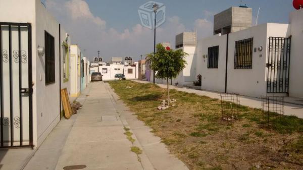 Casa en Eduardo Loarca