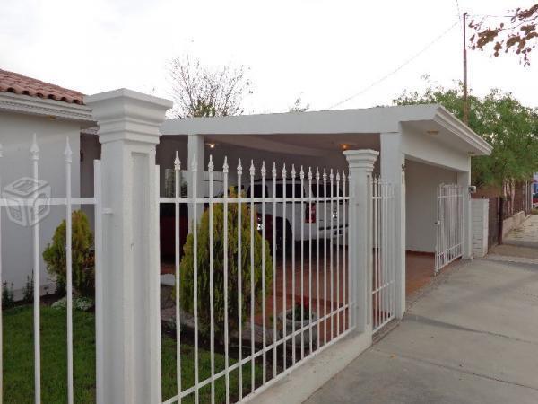 Venta de casa con excelente ubicación en