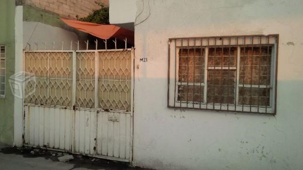 Casa en venta en la col. Carlos Zapata Vela
