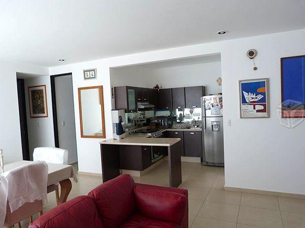 Excelente Departamento Fuentes Brotantes de 74m2