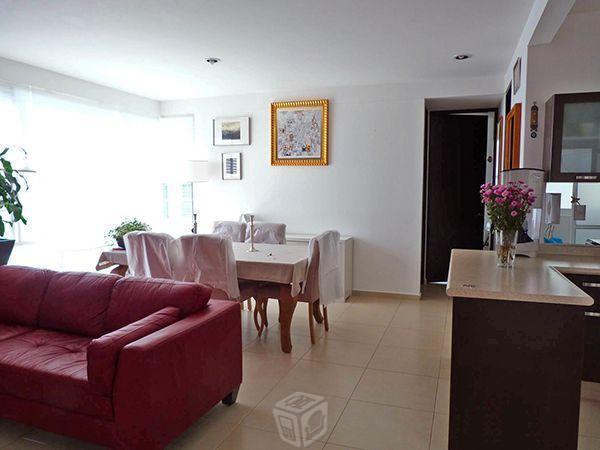 Excelente Departamento Fuentes Brotantes de 74m2