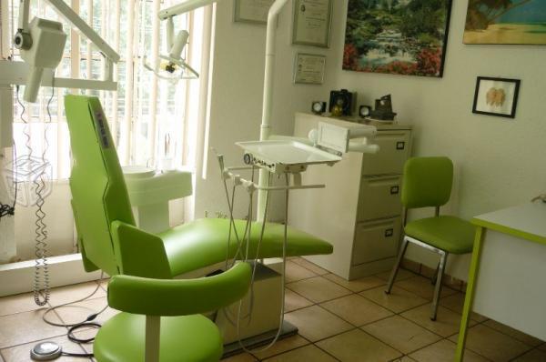 Consultorio dental equipado en Condesa