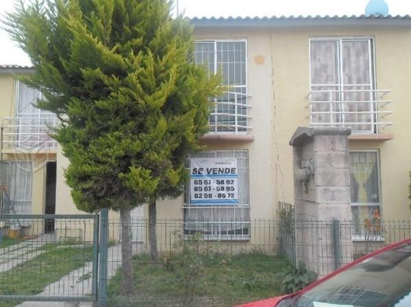 Se vende casa dos niveles