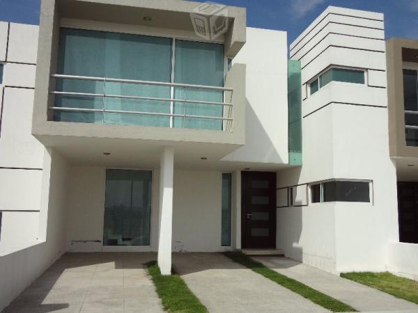 Casa,equipada,cocineta,closets,3 rec,138 M2 TERR