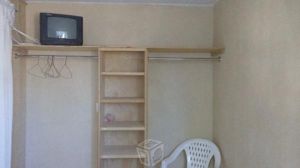 Habitación para señorita en depto