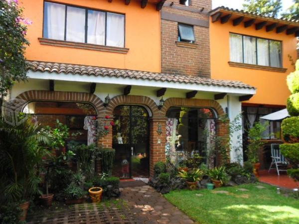 Hermosa casa estilo mexicano en flamante estado