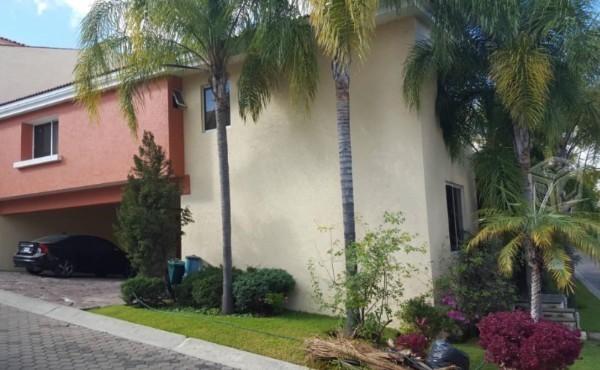 Casa en Coto Virreyes en venta