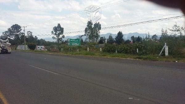 A pie de carretera salida a quirioga terreno