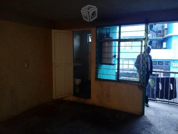 Rento vivienda amplia