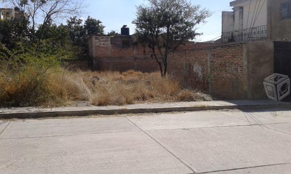 Terreno a 8 minutos del centro de la ciudad