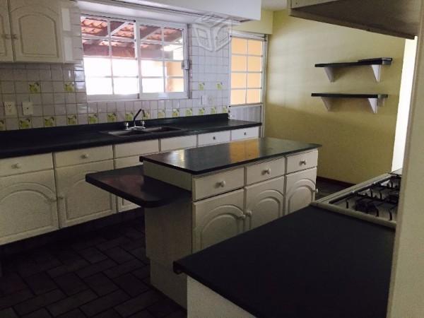 Bella Residencia en venta en coto las fuentes