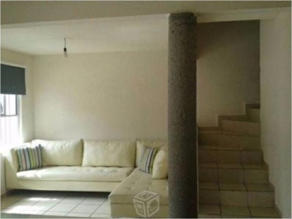 Bonita casa en venta por prolongacion xicotencatl