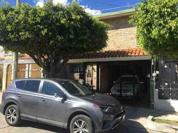 Casa en fracc. Colón industrial