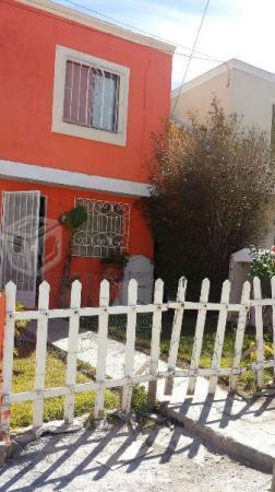 Se vende casa en zona centro