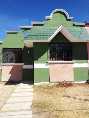 Casa bonita en fraccionamiento Bosques del Peñar