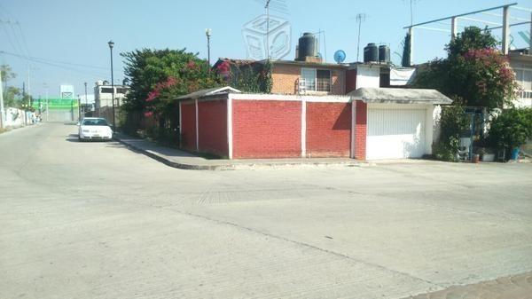 Vendo casa en esquina