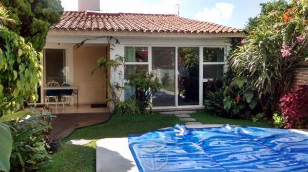 Casa con alberca con clima