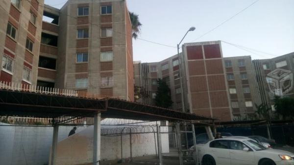 Departamento por blvd insurgentes 275,000 m.n