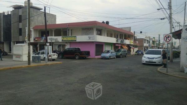 Renta 112 mts local en plaza en cdoria