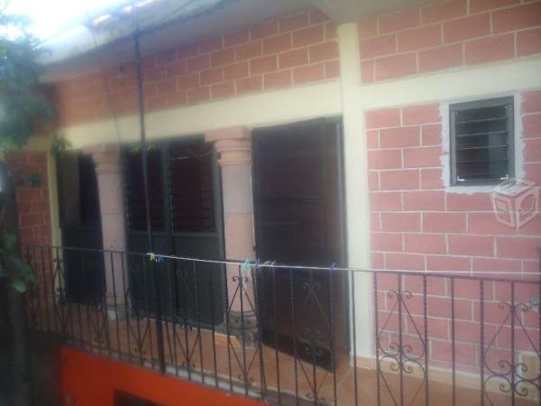 Casa duplex,junto a civac incluye internet agua