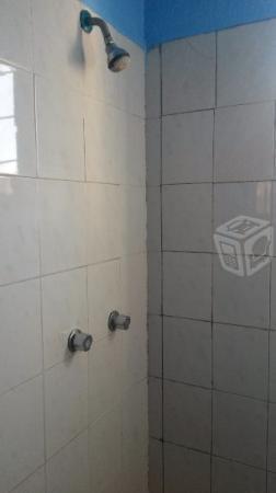 Preciosa casa con barda perimetral en las americas