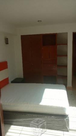 Busco: Roomie Recamara Amueblada Baño Ind. y Lugar Auto