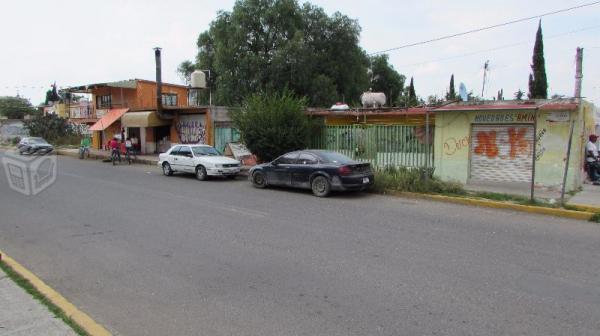 Terreno con casa, buena ubicación