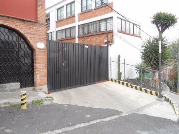 Bodega a 3 min de puente de los poetas a santa fe