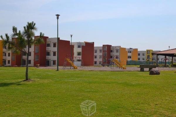 Vendo departamento en zona residencial