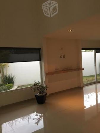 Moderna casa en renta en juriquilla