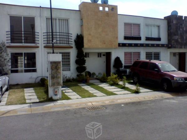 Casa medio residencial en héroes de tecamac