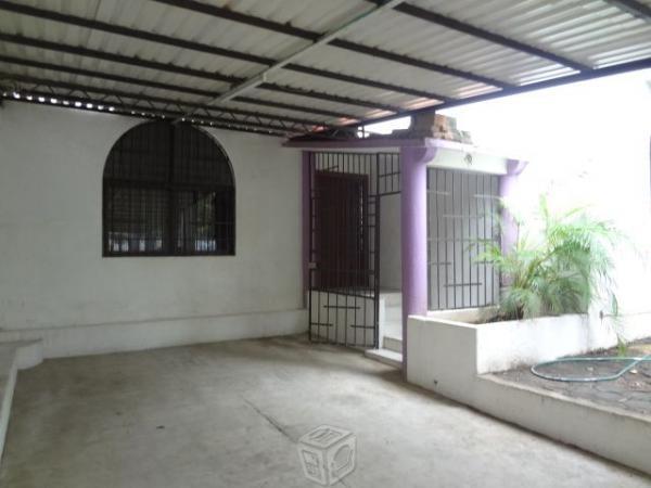 Casa muy amplia en la venta