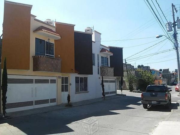 Hermosa casa ubicada a 2 cuadras de Avenida Quince