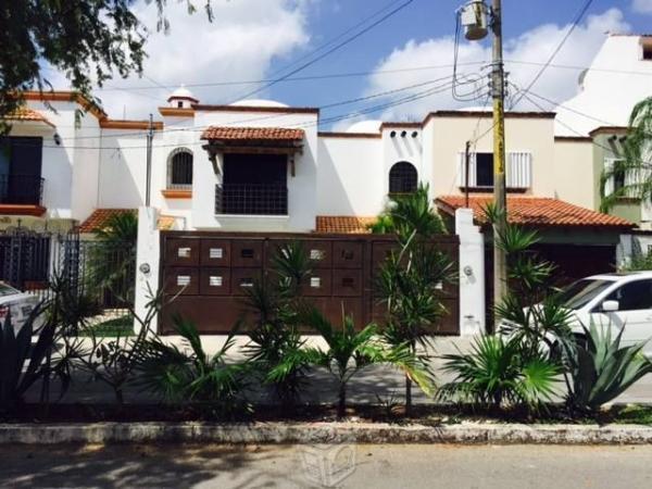 Casa en venta en sm 50