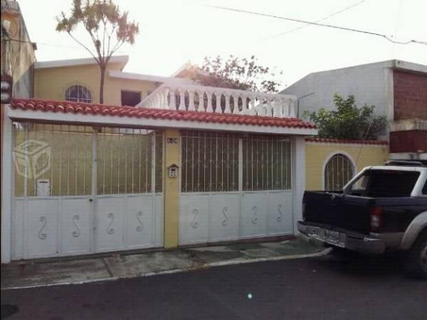 Hermosa casa en la colonia jardín