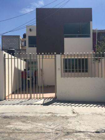 Excelente casa en piracantos