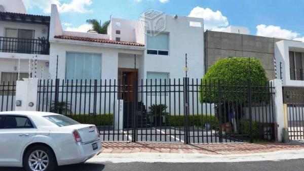Excelente Casa en Real de Juriquilla, 3 Recamaras