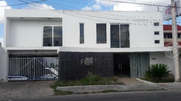 Edificio en chuburna, buena ubicacion