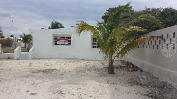 Se vende casa chelem a 2 cuadras de la playa