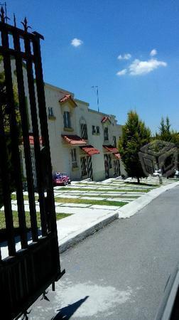 A unos minutos de la caseta de Tepozotlan