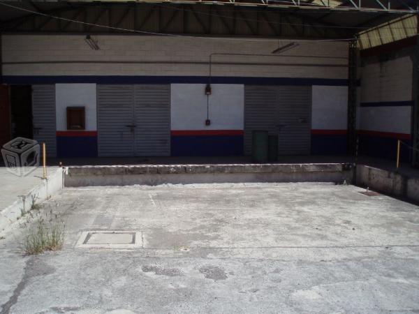 Bodegas en San Juan Ixhuatepec 1,200 M2