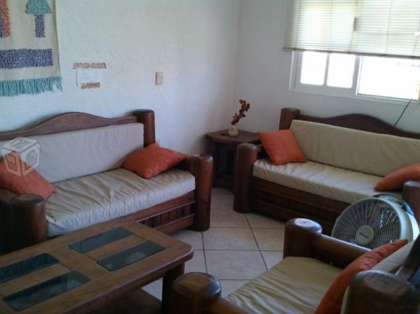 Bonita casa de 3 recamaras en granjas del marques