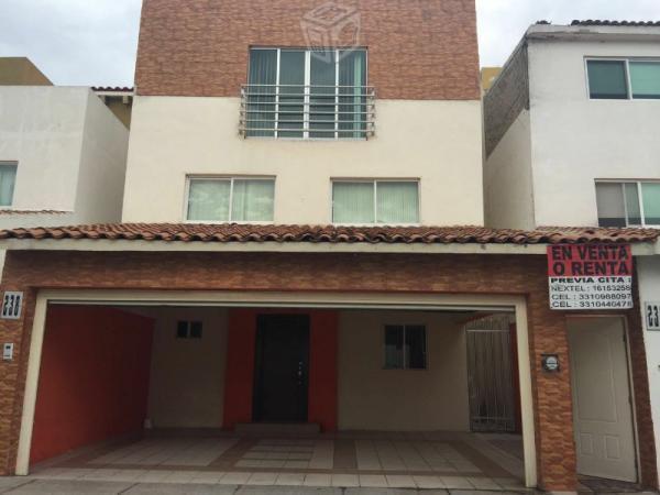 renta de casa en residencial bonanza