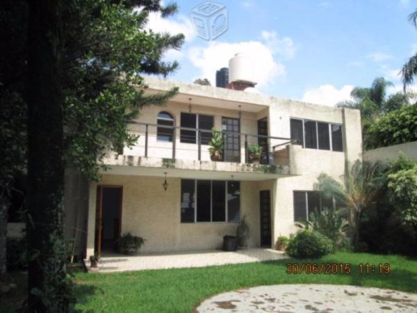 Casa en venta frente a Plaza